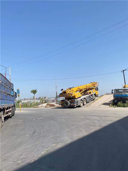 务川25吨吊车的租赁价格大概是多少？