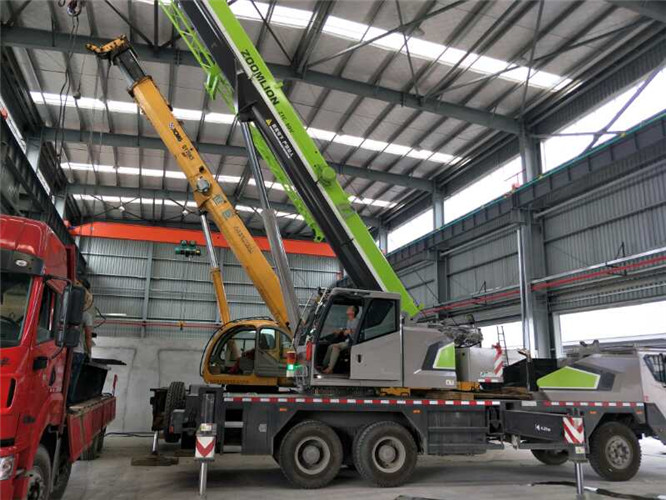 务川高空车出租需要注意哪些安全事项？